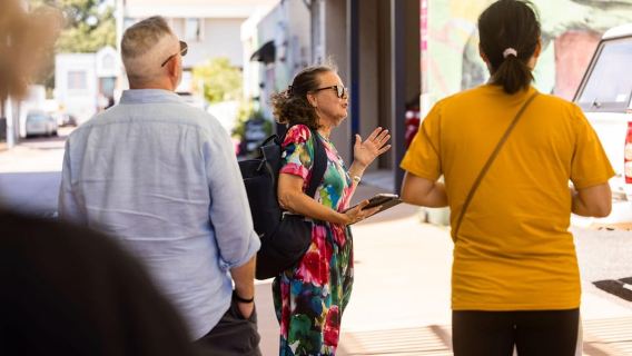 Darwin: 3-Hour Outback Gourmet Food & Art Tour