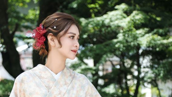 Tokyo Kimono, Furisode, Yukata Udlejning Oplevelse & Fotografering - Ookini Asakusa Butik