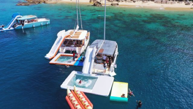 萬寧神州半島洲仔島浮潛遊艇帆船出海拼船包船水下拍攝洲仔島旅遊