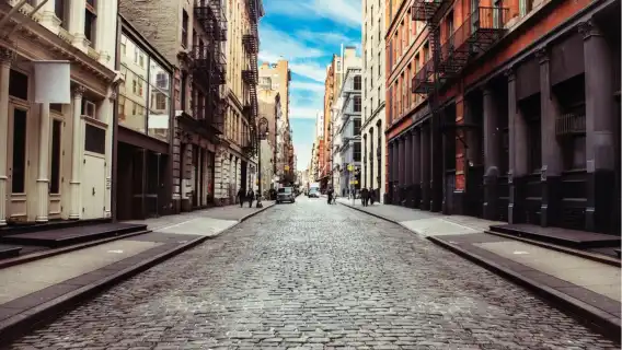 "Superheroes of New York", online exploration game