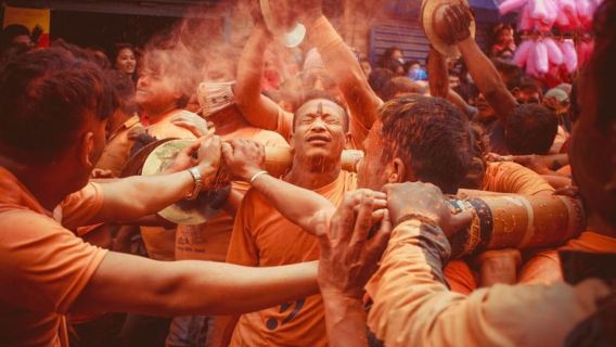 Perayaan Holi 2026/2027