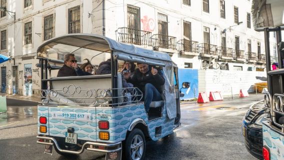 Lisboa: recorrido histórico en Tuk Tuk (Alfama, Bairro Alto, Belém)