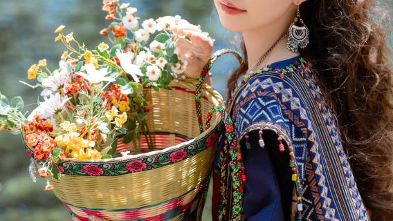 閬中Tripメモリー【旅行同行撮影/ウェディングフォト・商業写真/ミニムービー・プロモーションビデオ・ドローン撮影/貸切チャーター・現地ガイド・通訳】