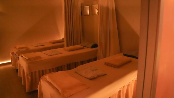 慢活生活館 ·中泰式按摩·精油SPA（中式推拿、精油SPA、足部療程）