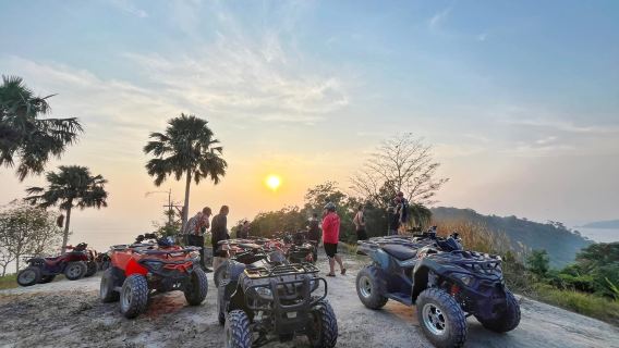 푸껫 ATV 투어(빠통 및 카론 비치 전망대)