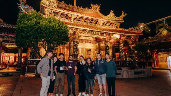 El Origen de Taipéi y el Templo Longshan - Tour Cultural Gratuito a Pie por Taiwán