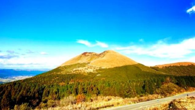 日本熊本+阿蘇山+草千里+熊神社+高千穗峽-經典火山行程
