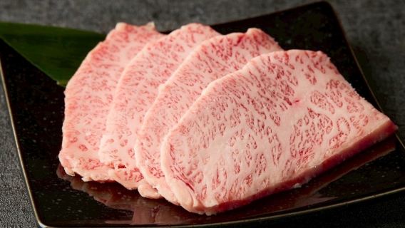 [Nikuya Daidokoro Shinjuku East Exit Branch 2] Yakiniku Buffet Package (with Unlimited Soft Drinks or Alcoholic Beverages) - Choose One of Six Meal Vouchers