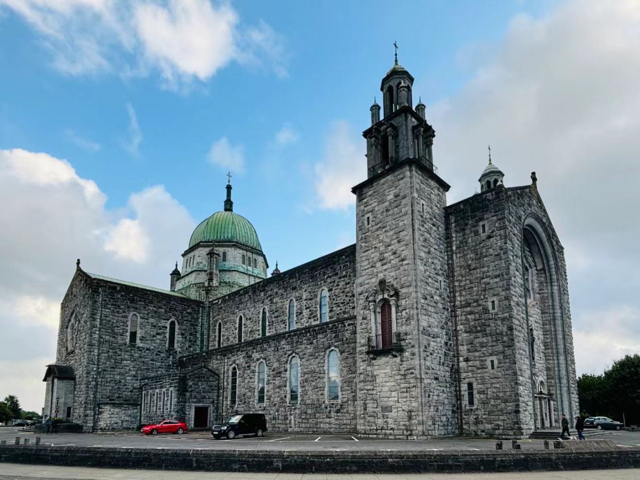 愛爾蘭莫赫懸崖+巴倫+戈爾韋一日遊 中文司導 精品小團