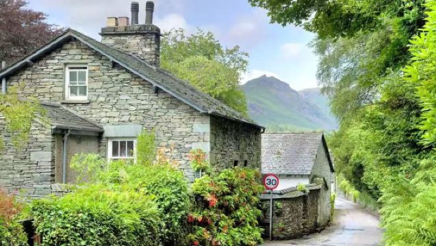 Manchester pergi-balik: Lawatan sehari Taman Negara Tasik Windermere