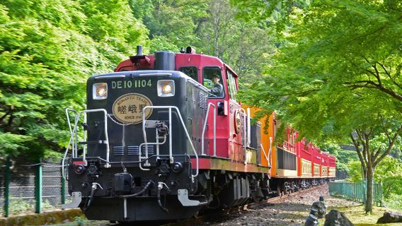 大阪/京都出發 京都小火車＋保津川漂流＋嵐山一日遊