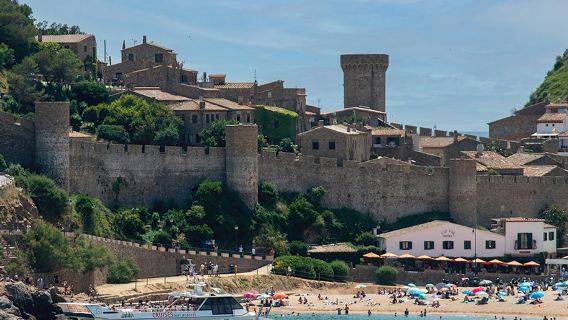 Tossa de Mar: Thuyền khứ hồi từ Lloret de Mar