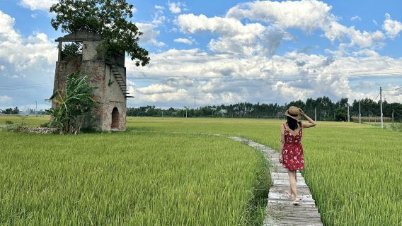 Penang balik pulau 1-day tour - durian orchard + lakeside coffee + paddy field mural + beach sunset
