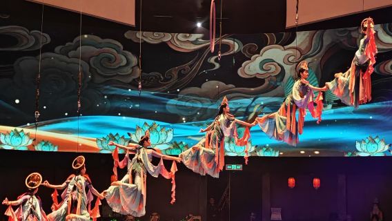 上海宴天下·宴樂｜360°環繞舞台，沉浸式體驗宮廷宴，午/晚宴任選，可加購精緻漢服妝造體驗