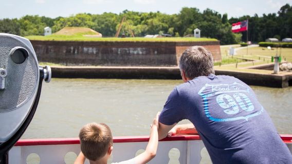 Savannah: Riverboat Narrated Harbor Sightseeing Cruise