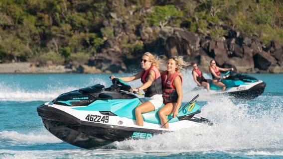 Εμπειρία υδροποδήλατου στα Νησιά Whitsunday και Έρλι Μπιτς: Εξήγηση στα Αγγλικά + εκπαίδευση ασφαλείας + φωτογραφίες ταξιδιού