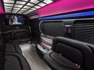 8hr Napa Valley Wine Tour in a 8 Passenger Mercedes Sprinter Limo Van