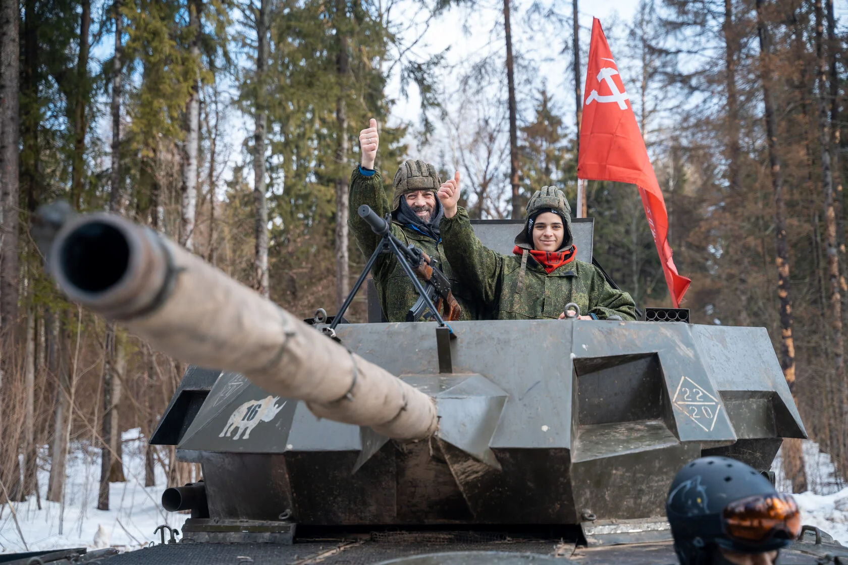 俄羅斯莫斯科阿塔瑪T-14坦克體驗【可選接駁｜拼團｜網紅坦克】