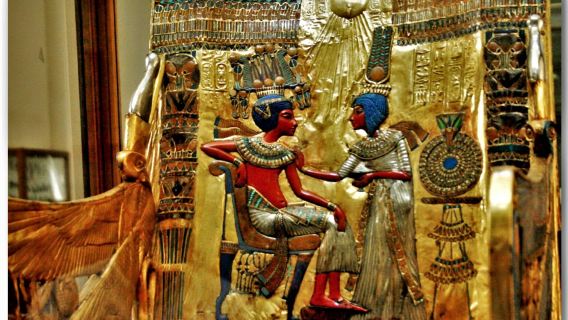 Hari Piramid Kaherah & Giza dari Hurghada : S. Kumpulan dengan Van dengan Makan Tengahari BBQ