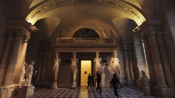 Louvre Museum: Dedicated Entry + Guided Tour, including Mona Lisa