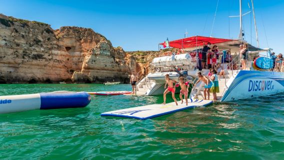 Algarve Beaches: Half-Day Catamaran Cruise from Lagos