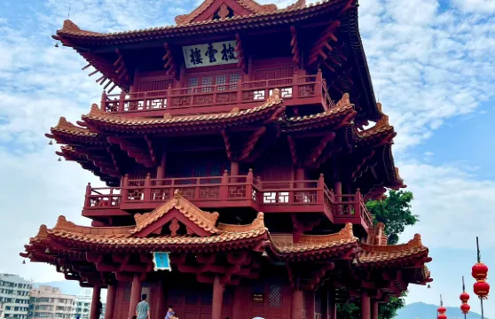 肇慶七星巖+岩前村+三元塔+德慶盤龍峽 一日遊-可中英文服務