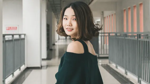 China Jilin Province interpreter Guide local guide explanation private charter Pick-up and drop-off/ photographer shoot / business escort / medical escort / travel guide / travel interpreter customization