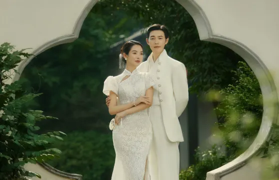 南京Trip Moments【一對一跟拍街拍航拍抓拍婚拍/多語言翻譯攝影師/攝影攝像】