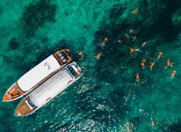 Gita in giornata in motoscafo alle Isole Similan [include trasferimento + colazione e pranzo + snorkeling + bibite e frutta]