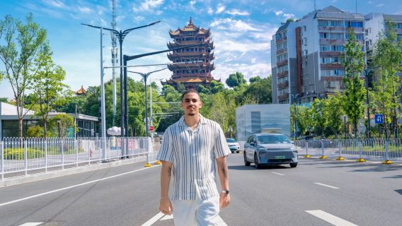 Sense-sational Wuhan (Yellow Crane Tower + Hubu lane+Hubei Provincial Museum + East Lake)