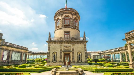 Mexiko-Stadt: Private NHM-Tour durch Schloss Chapultepec mit Schnelleinlass