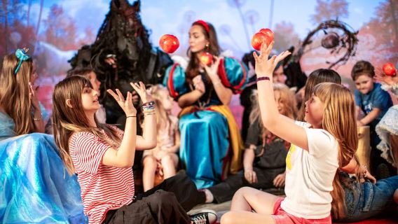 วอร์ซอ: เยี่ยมชมโลกแห่งเทพนิยายและการผจญภัย - สำหรับครอบครัว