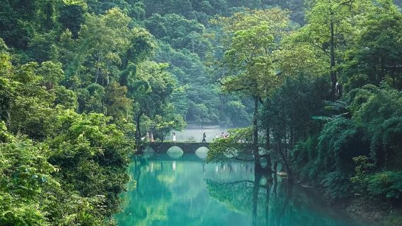1-day tour to Libo Xiaoqikong in Qiannan, Guizhou [Departing from Guiyang, quality pure play tour] Optional seat selection