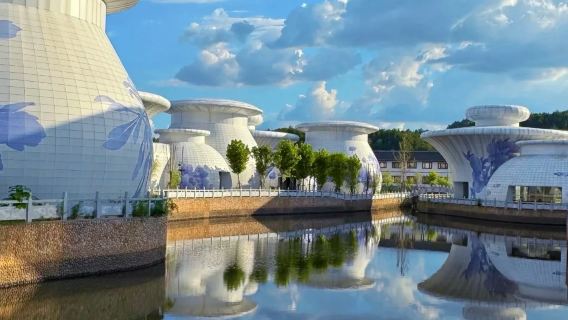 Jiangxi Province-wide Jingdezhen translation/guide/local guide|Exhibition Translation/Business Translation|Attraction visits|English/Russian/Other Languages|Welcome to inquire