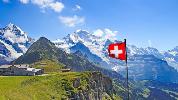 Padiglione esperienziale delle Alpi + Jungfraujoch + Osservatorio astronomico Sphinx + Trenino della vetta d'Europa + Palazzo di ghiaccio