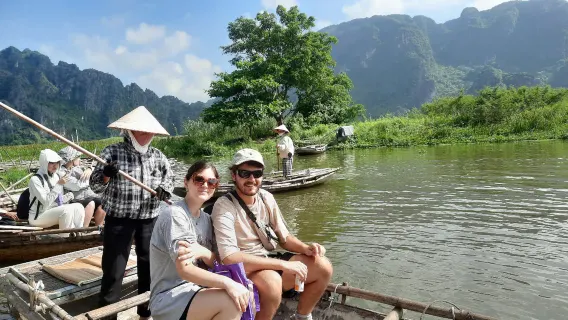 Den bedste Ninh Binh fuld dagstur: Hoa Lu/Bai Dinh - Trang An/Tam Coc - Mua Cave
