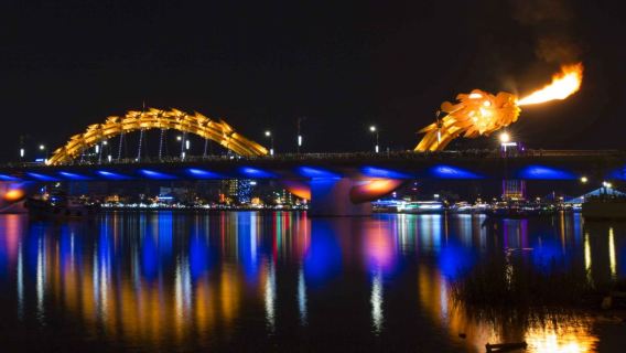 Дневной тур в Бана Хиллс – Золотой мост и Драконный мост ночью