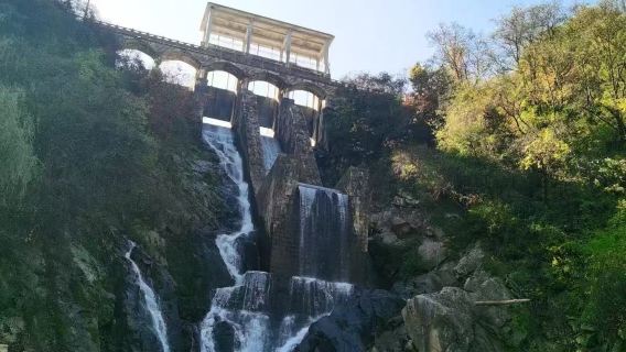 Xi'an berlepas ke Gunung Cuihua lawatan sehari