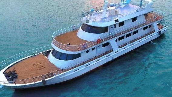 廣東湛江72尺豪華遊艇（荷載35人）【配送水果拼盤、飲料、純凈水，嗨唱KTV、自駕體驗、釣魚、游泳】