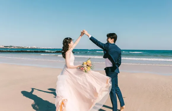 馬爾代夫馬富士島Trip Moments【全島婚禮跟拍婚紗攝影寫真親子全家福情侶閨蜜照/翻譯】