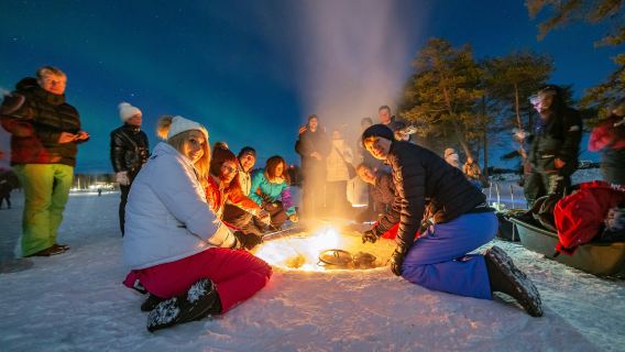 Lapland Northern Lights Tour with Lappish Barbecue
