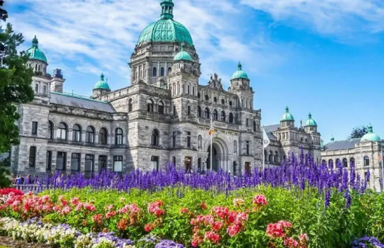 加拿大維多利亞一日遊【溫哥華來回／包括BC輪渡／寶翠花園】