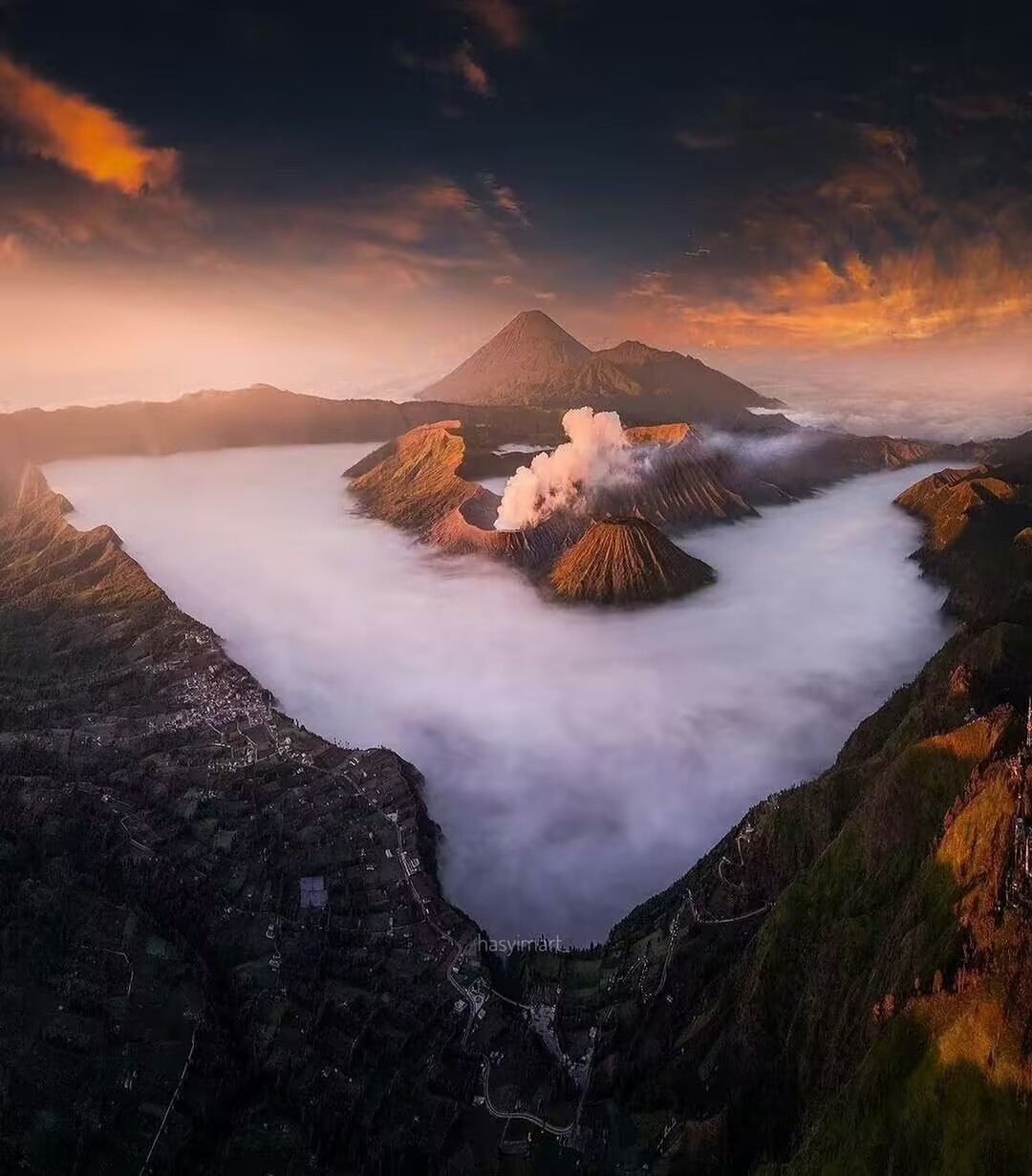 スラバヤ-プリゲン動物園+テンガーセメル公園 貸切チャーターワンデーツアー【行程可調】