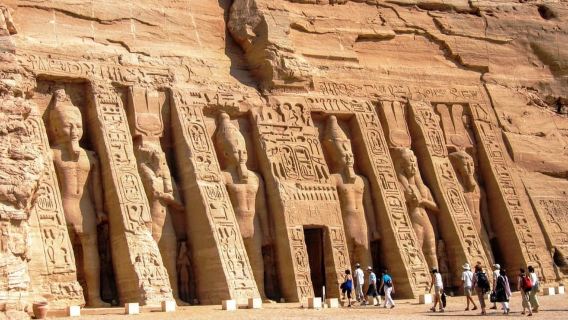 From Aswan: Abu Simbel Temple Day Trip with Hotel Pickup