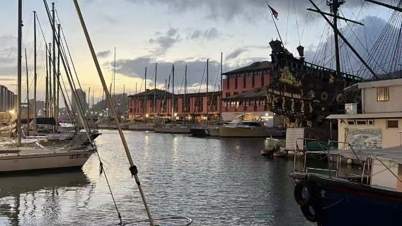 Galata Maritime Museum, Piazza de Ferrari, and Genoa Old Port one-day tour[Chartered private charter]