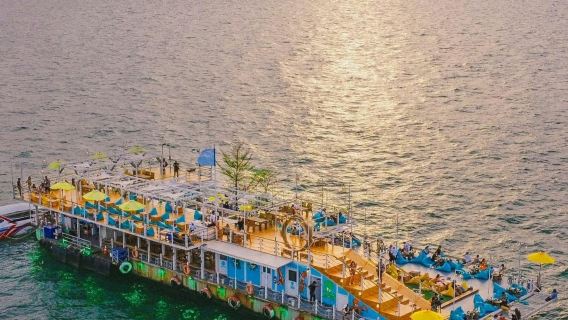 Tappia Floating Cafe Pattaya: Drink + Squid Fishing + Transfers