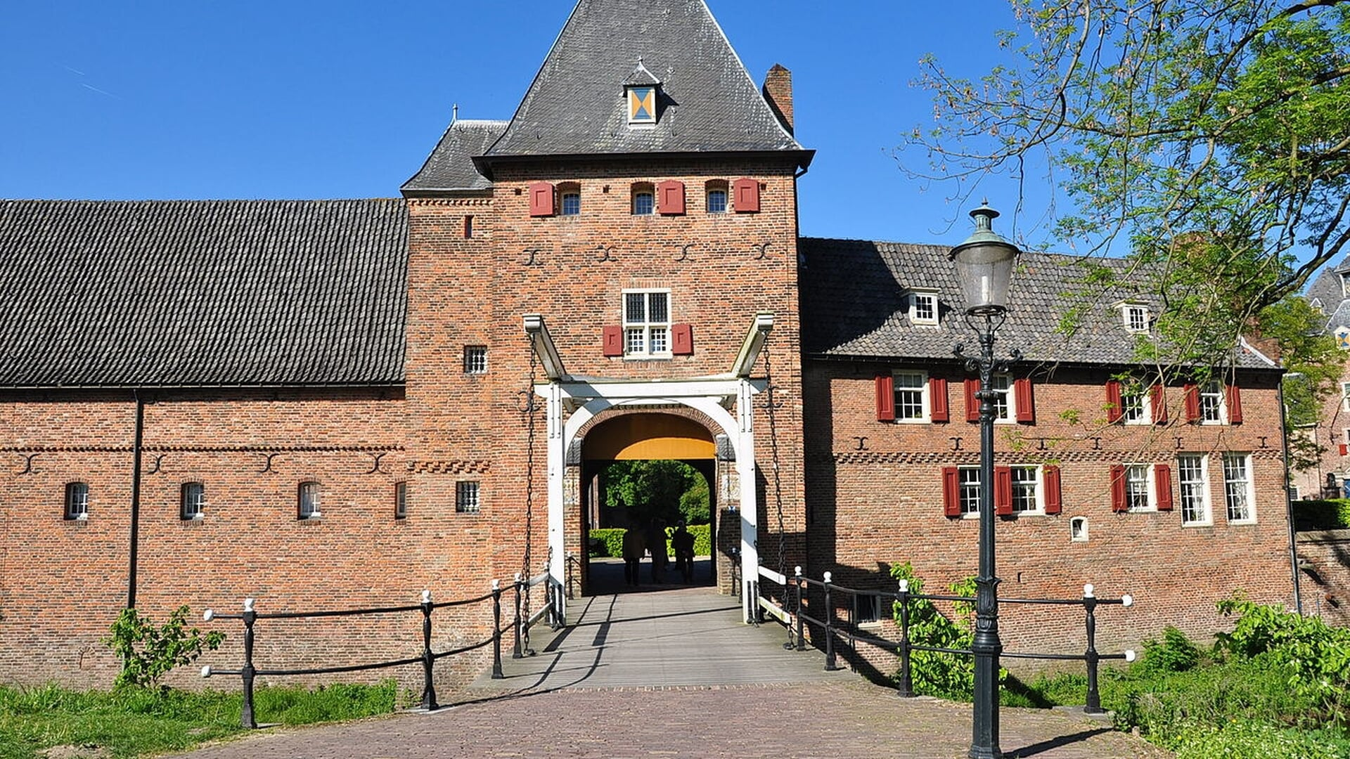 Kasteel Doorwerth+Castello di Roosendaal+Burgers' Zoo