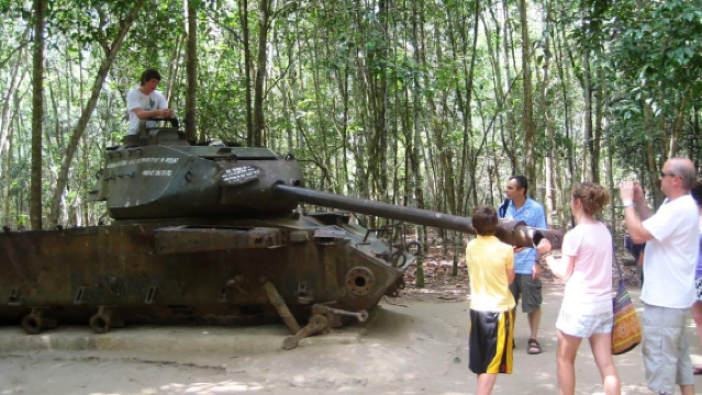 Cu Chi Tunnel Half-Day Tour with English/Chinese Guide + Includes Attraction Admission Ticket