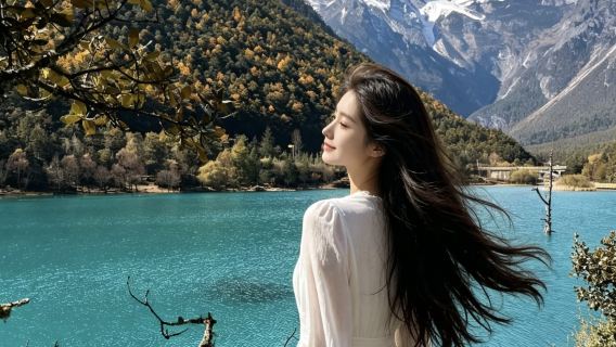 Λιγιάνγκ: Μονοήμερη εκδρομή στο Όρος Γιουλόνγκ + Πεδιάδα Ελάτων + Κοιλάδα του Γαλάζιου Φεγγαριού [Μικρή και χαλαρή ομάδα + εγγυημένα εισιτήρια χωρίς άγχος]
