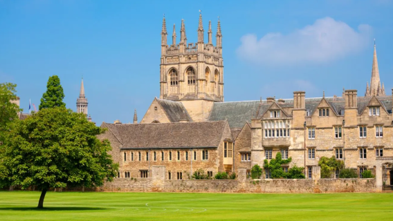 [2 jam lawatan peribadi Bahasa Cina dengan penerangan berpandu] + Universiti Cambridge [Ketahui lebih lanjut kisah kolej-kolej]